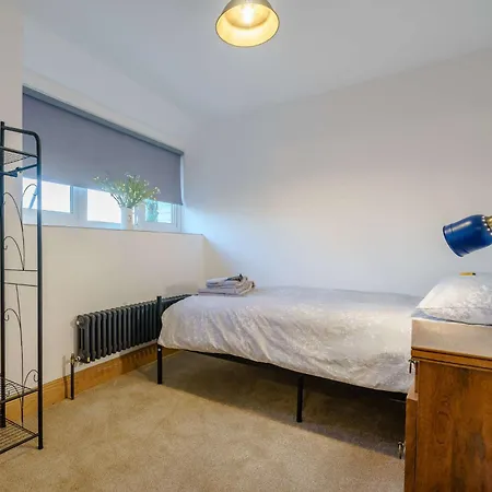בית נופש 3 Bed In 85761