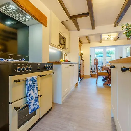3 Bed In 85761 בית נופש *